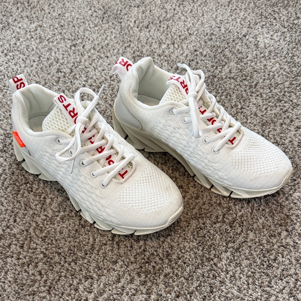 White Sporty Sneakers with Red Accents